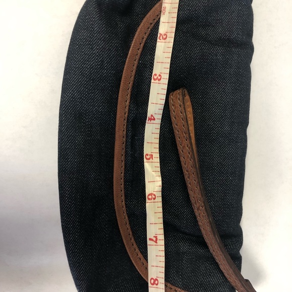 Lucky Brand Cute and Functional Denim With Leather Trim Wristlet - Picture 9 of 11